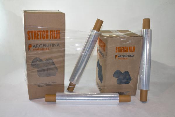 Film para embalar con mango en caja